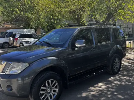 Nissan Pathfinder 2011 года за 8 500 000 тг. в Астана – фото 2