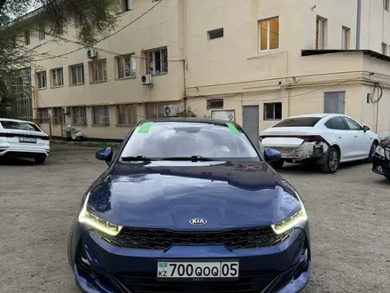 Автостекла. Лобовое и боковое стекло. Установка и за 10 000 тг. в Алматы