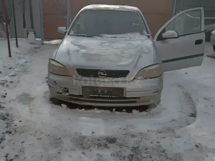 Opel Astra 2003 года за 1 200 000 тг. в Актобе – фото 2