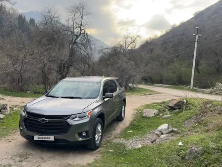 Chevrolet Traverse 2020 года за 16 000 000 тг. в Актобе – фото 4