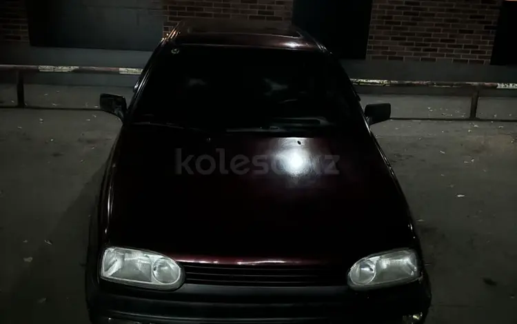 Volkswagen Golf 1992 годаfor1 100 000 тг. в Астана