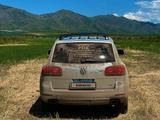 Volkswagen Touareg 2004 года за 5 000 000 тг. в Семей – фото 3