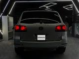 Volkswagen Touareg 2004 года за 5 000 000 тг. в Семей