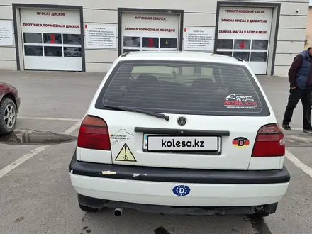 Volkswagen Golf 1997 года за 1 900 000 тг. в Шымкент – фото 3