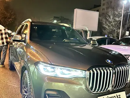 BMW X7 2020 года за 50 000 000 тг. в Алматы – фото 3