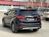 Hyundai Santa Fe 2013 года за 7 500 000 тг. в Уральск – фото 3