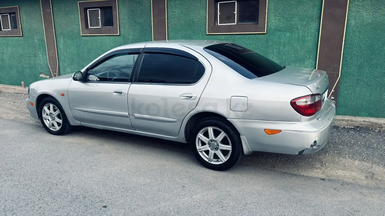 Nissan Maxima, 2005
