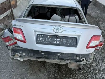 Toyota Camry 2011 года за 3 000 000 тг. в Атырау