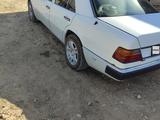 Mercedes-Benz E 200 1992 годаүшін900 000 тг. в Шымкент