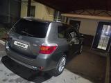 Toyota Highlander 2008 года за 6 500 000 тг. в Алматы