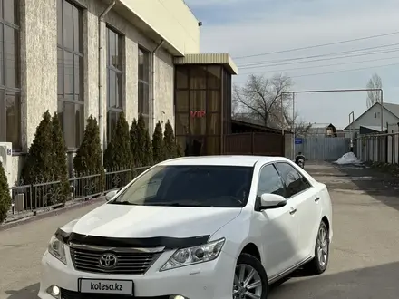 Toyota Camry 2014 года за 9 700 000 тг. в Алматы