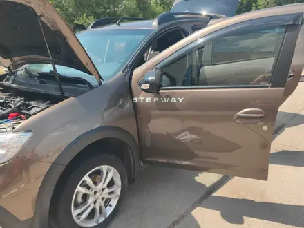 Renault Sandero Stepway 2019 года за 5 300 000 тг. в Караганда – фото 6