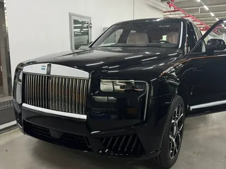 Rolls-Royce Cullinan 2024 года за 307 000 000 тг. в Алматы