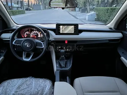 Toyota Yaris 2022 года за 11 000 000 тг. в Алматы – фото 30