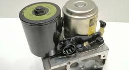Блок ABS Toyota 4451030250 насос ABS гибрид за 55 500 тг. в Астана – фото 4