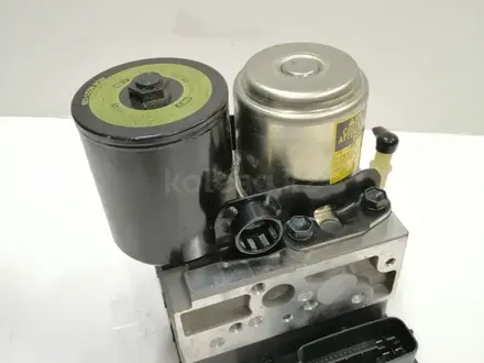 Блок ABS Toyota 4451030250 насос ABS гибрид за 55 500 тг. в Астана – фото 4