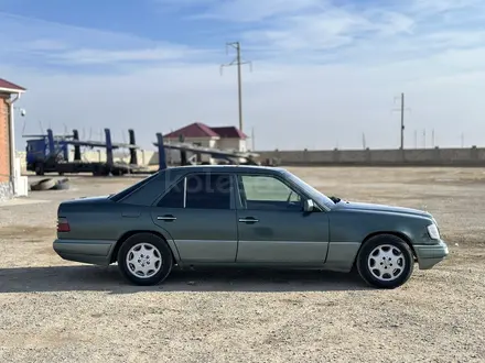 Mercedes-Benz E 280 1994 года за 2 400 000 тг. в Кызылорда – фото 3