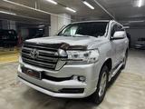 Toyota Land Cruiser 2018 годаүшін32 500 000 тг. в Астана