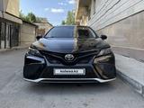 Toyota Camry 2020 года за 12 000 000 тг. в Астана – фото 4