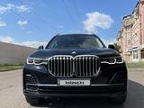 BMW X7 2021 года за 37 000 000 тг. в Астана