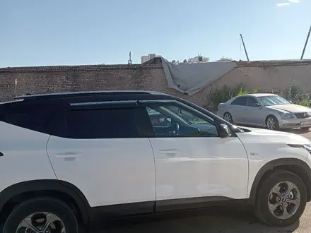Kia Seltos 2023 года за 10 000 000 тг. в Астана – фото 4