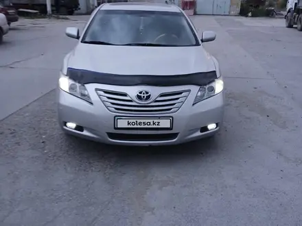 Toyota Camry 2006 года за 6 300 000 тг. в Семей