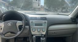 Toyota Camry 2006 года за 4 990 000 тг. в Актобе – фото 4