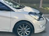 Hyundai Solaris 2015 года за 5 300 000 тг. в Шымкент – фото 3