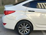 Hyundai Solaris 2015 года за 5 300 000 тг. в Шымкент – фото 5