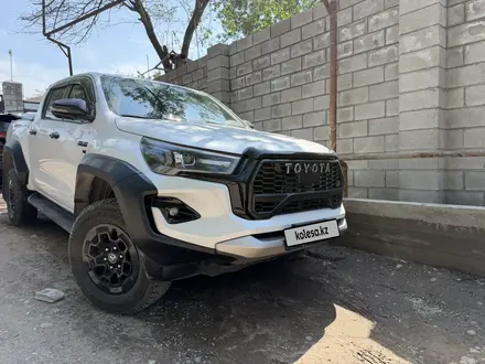 Toyota Hilux 2024 года за 31 500 000 тг. в Алматы – фото 14