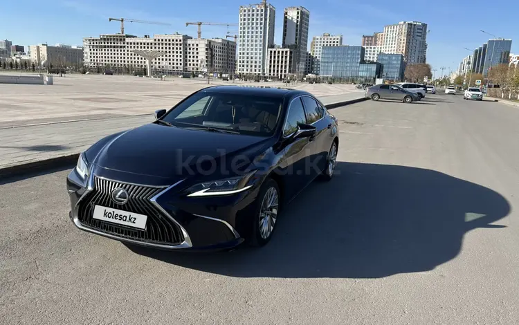 Lexus ES 250 2021 годаүшін17 000 000 тг. в Астана