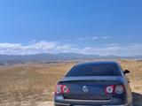 Volkswagen Passat 2009 года за 3 000 000 тг. в Шымкент – фото 3