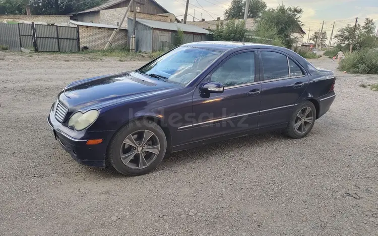 Mercedes-Benz C 240 2001 года за 2 700 000 тг. в Семей