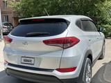 Hyundai Tucson 2018 года за 7 200 000 тг. в Актобе – фото 4