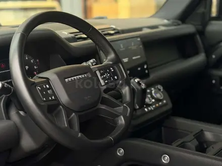 Land Rover Defender 2024 года за 62 500 000 тг. в Алматы – фото 10
