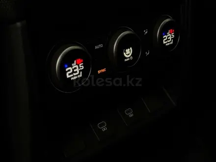 Land Rover Defender 2024 года за 62 500 000 тг. в Алматы – фото 18
