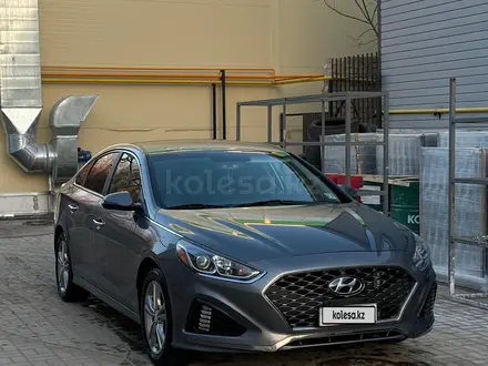 Hyundai Sonata 2018 года за 5 300 000 тг. в Актобе