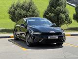 Kia K5 2025 года за 18 100 000 тг. в Астана