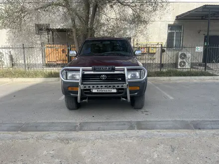 Toyota Hilux Surf 1993 года за 3 300 000 тг. в Актау