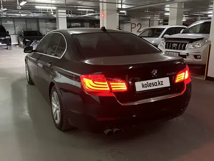 BMW 520 2013 года за 9 000 000 тг. в Астана