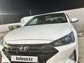 Hyundai Elantra 2019 годаfor8 600 000 тг. в Уральск – фото 2