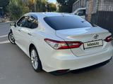 Toyota Camry 2019 года за 13 500 000 тг. в Жезказган – фото 4