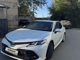 Toyota Camry 2019 года за 13 500 000 тг. в Жезказган – фото 2