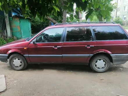 Volkswagen Passat 1993 года за 1 500 000 тг. в Кокшетау – фото 2