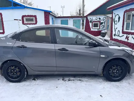 Hyundai Accent 2013 года за 3 800 000 тг. в Костанай – фото 2