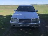 Mercedes-Benz C 180 1994 годаfor1 500 000 тг. в Петропавловск