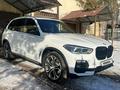 BMW X5 2019 года за 28 000 000 тг. в Астана