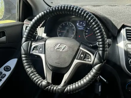 Hyundai Accent 2015 года за 5 700 000 тг. в Актобе – фото 15