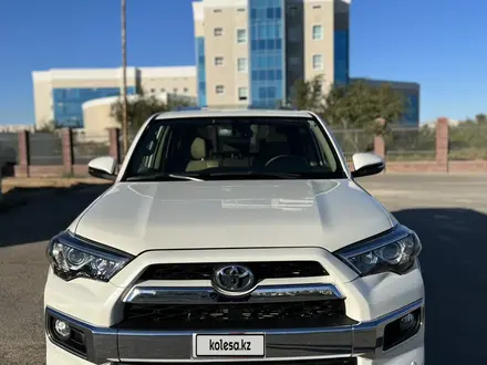 Toyota 4Runner 2018 года за 21 500 000 тг. в Актау