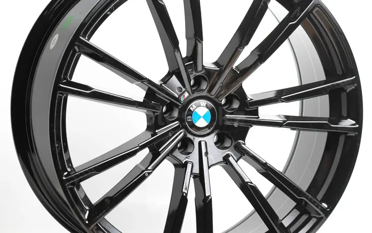 BMW M5 R20 5x112 ЦО66, 6 Gloss Black за 440 000 тг. в Алматы